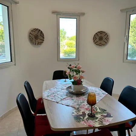 Treditto House - Ground Floor C1