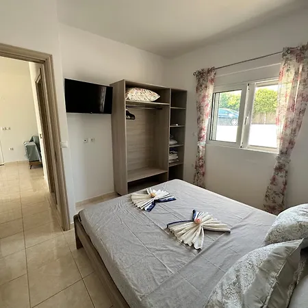 Treditto House - Ground Floor C1 *